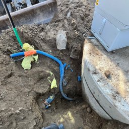 Przyłącze do stacji wodociągowej – przepompownia – kolejny krok do sprawnej i bezpiecznej instalacji, bo porządek w kablach zaczyna się już pod ziemią.

mail: biuro@powerproof.pl
Tel. 531-259-460 (technik- realizacja i serwis)
Tel. 574-715-215 (biuro)