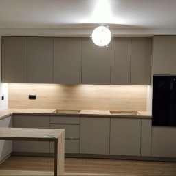 Szafy wnękowe Motycz 3