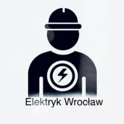 Ikona elektryka w kasku z symbolem błyskawicy i napisem 'Elektryk Wrocław'. Grafika w odcieniach granatu na jasnym tle.