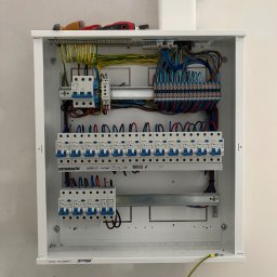 Montaż roździelnicy 