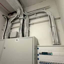 Montaż całej roździelnicy