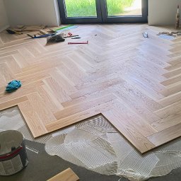 Układanie paneli Głuchołazy 4