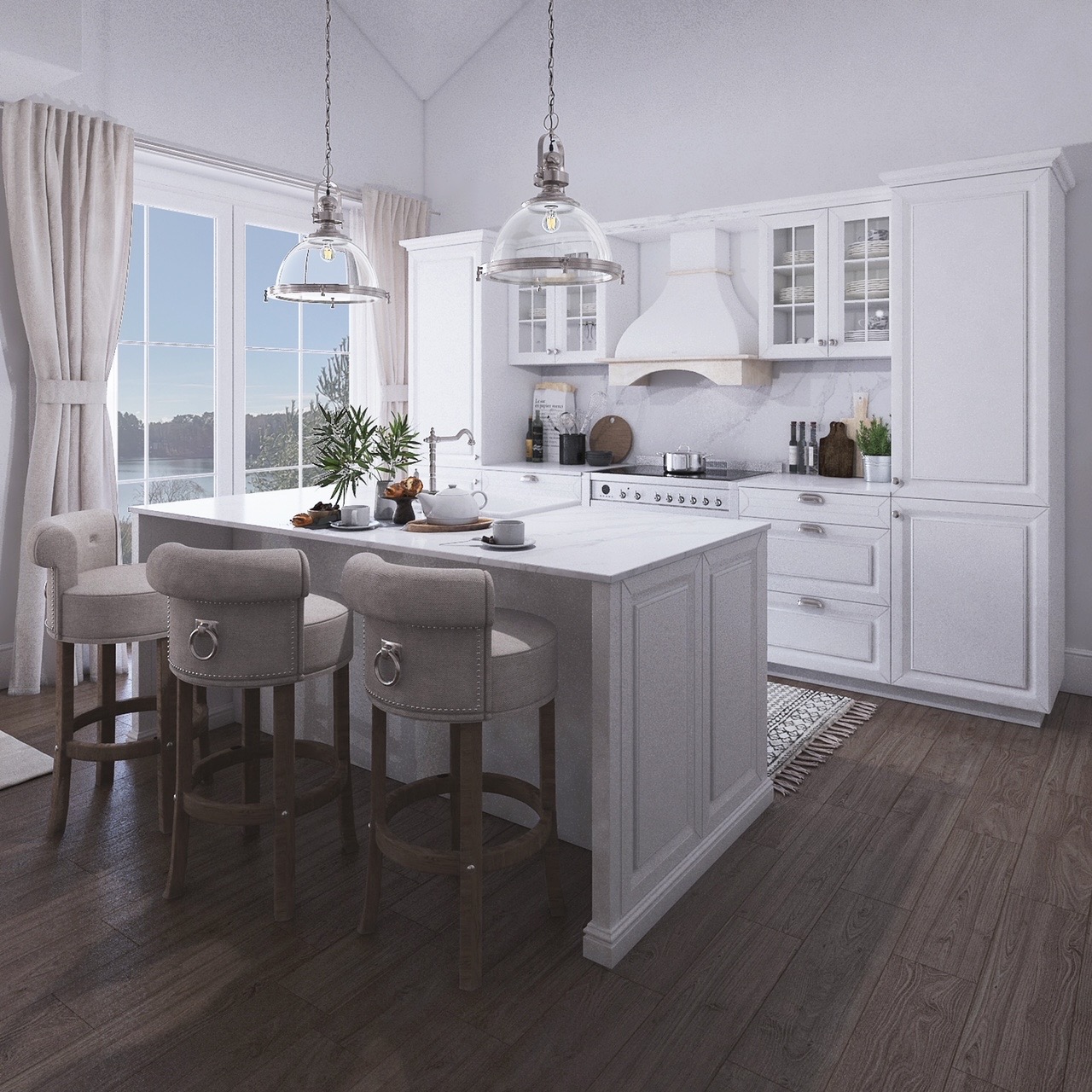 Jasna kuchnia w stylu klasycznym: białe meble, marmurowy blat wyspy, krzesła barowe z tapicerką i lampy wiszące. Widok na okno z widokiem na jezioro.