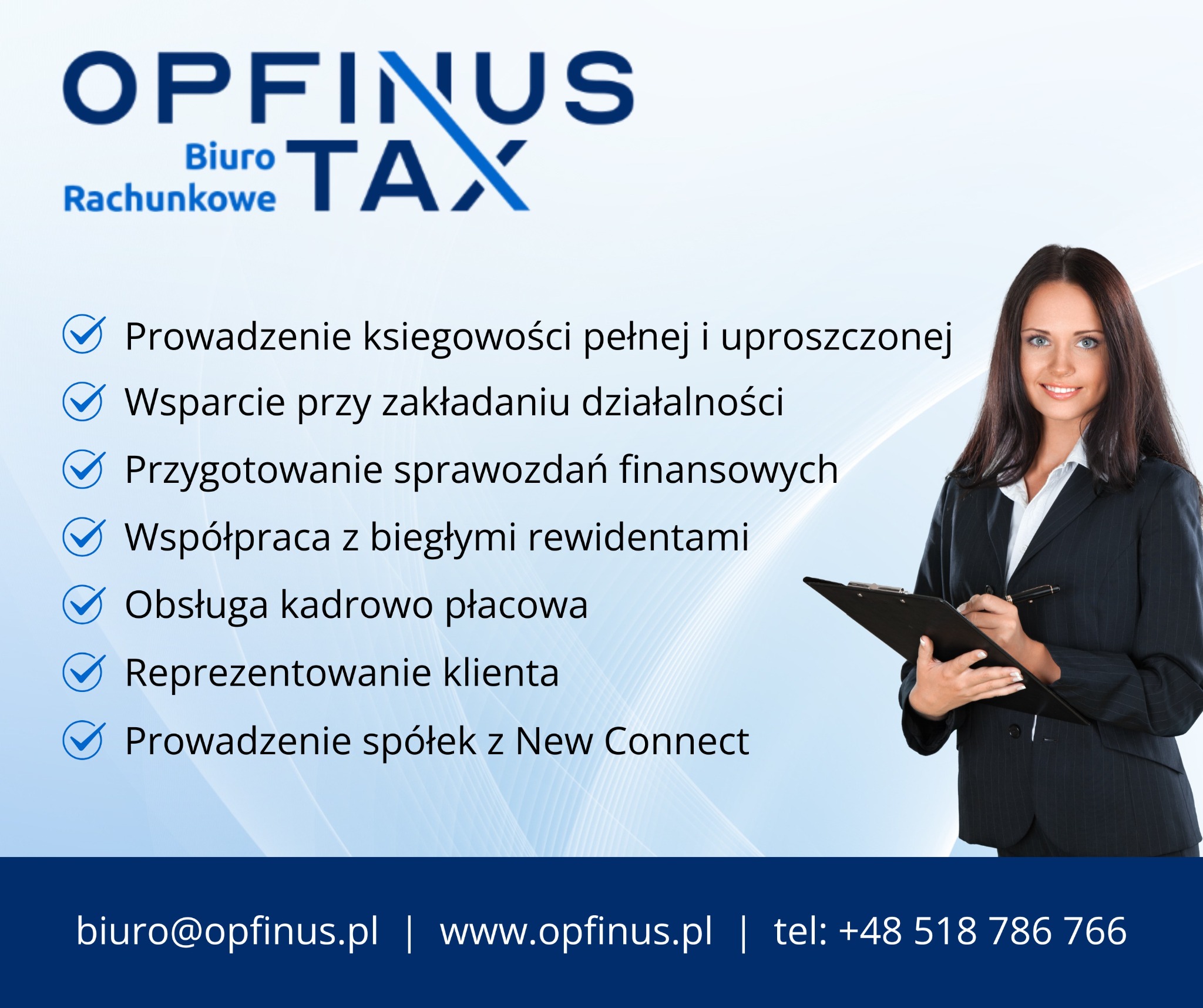 Kobieta w garniturze z uśmiechem, trzymająca czarny notes i długopis, na tle logo biura rachunkowego z listą usług i danymi kontaktowymi.