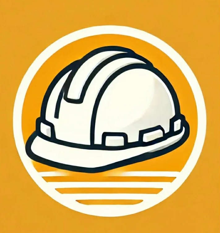 Ilustracja kasku budowlanego w białym kolorze z czarnym obrysem, umieszczona na pomarańczowym tle z białymi liniami u dołu, w okręgu.
