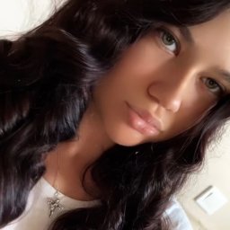 Zawsze z uśmiechem, ogromną cierpliwością i sercem do dzieci 💛 – opieka w Warszawie i okolicach