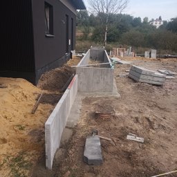 Układanie kostki brukowej Płusy 2