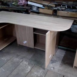 Gotowe, zmontowane biurko