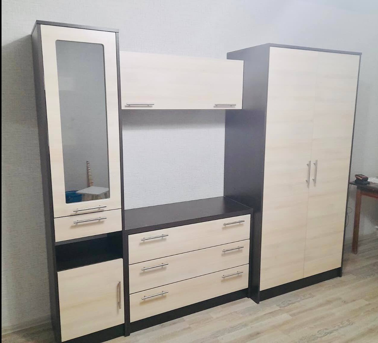 Gotowa, zmontowana szafa