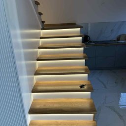 Oświetlenie LED schodów 