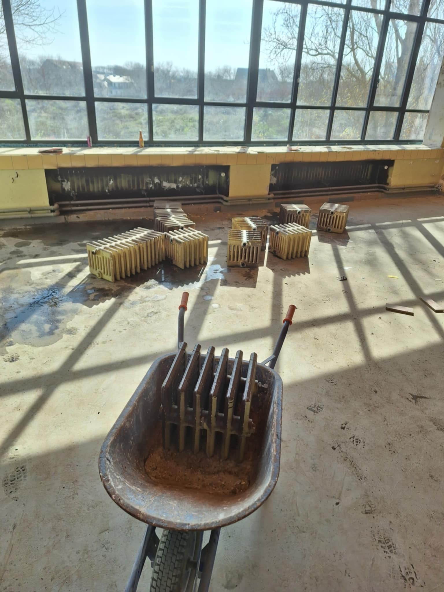 demontaż starych instalacji