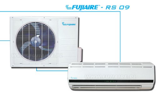 Klimatyzator Fujiaire RS 09, jednostka zewnętrzna z wentylatorem i jednostka wewnętrzna z wyświetlaczem, widoczne logo Fujiaire i adres strony internetowej.