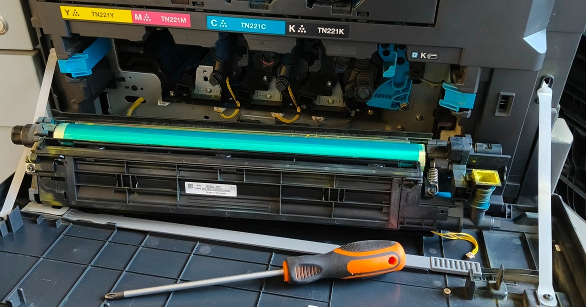 Serwis kserokopiarek w BiuroTech Płock – Łukasz Hipp, szybka diagnostyka i naprawa w Płocku