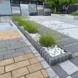 Modlińska 340, Zapraszamy