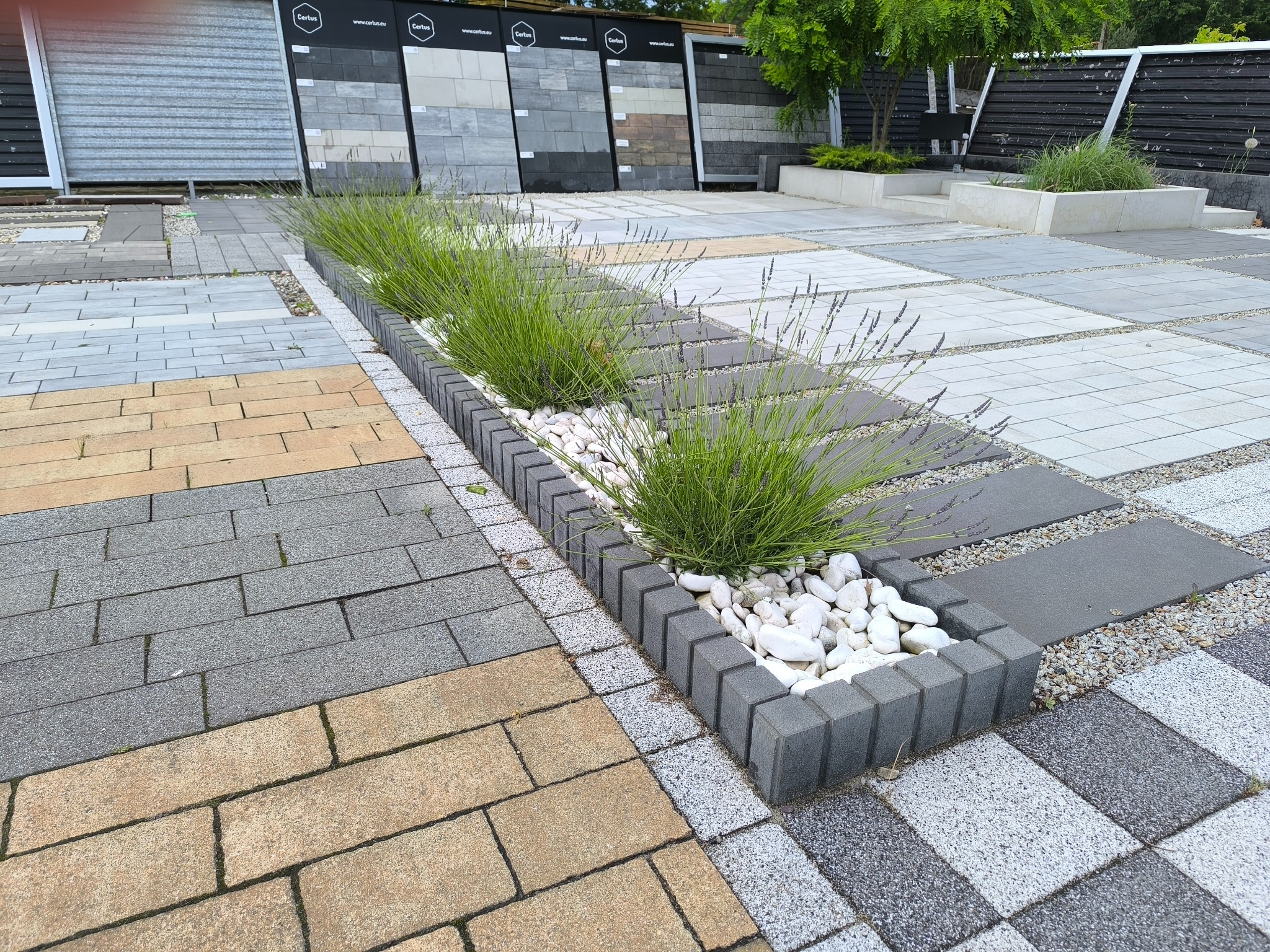 Modlińska 340, Zapraszamy