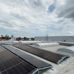 Montaż i uruchomienie paneli fotowoltaicznych
