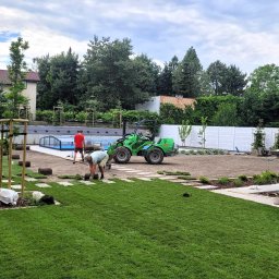 Zielony Styl - Zakładanie trawnika z rolki