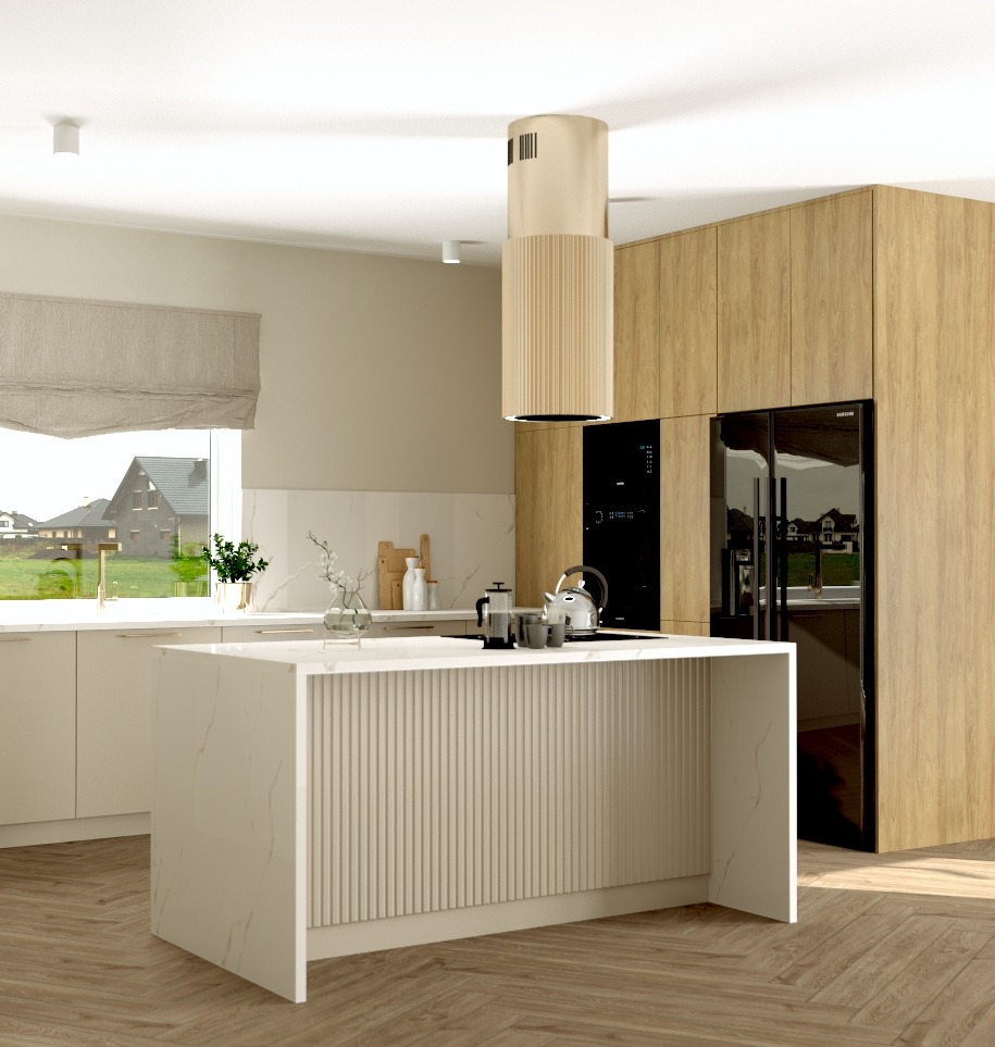 Nowoczesna kuchnia z wyspą, beżowe szafki z drewnianą fakturą, okap tuba, marmurowy blat, parkiet w jodełkę. Widok na dom przez okno.