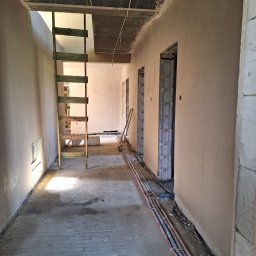 Tynki maszynowe Wołów 4