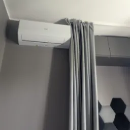 Realizacja w domu jednorodzinnym. Klimatyzator heiko 3,5kw.