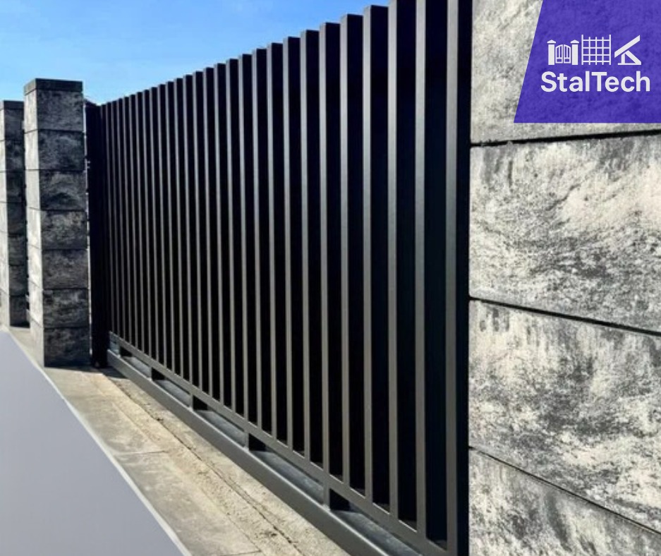 Brama i ogrodzenie grzebieniowe stalowe