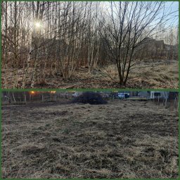 Teren Serwis - koszenie, karczowanie, ogrodnik - Działka przed i po wycince drzew i krzewów. Na górze zarośnięty teren, na dole wyczyszczona działka z kupą gałęzi. Widoczne budynki w tle.