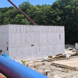 Zbrojarz Skomielna Czarna 3