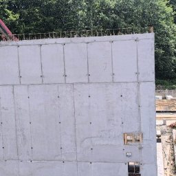 Zbrojarz Skomielna Czarna 4