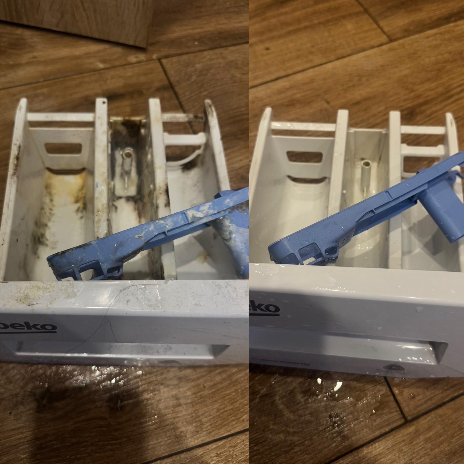 Zdjęcie 'przed i po' czyszczenia szuflady na proszek w pralce Beko, ukazujące usunięcie zabrudzeń i osadów, z zachowaniem detali wnętrza szuflady.