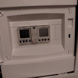 SPEC ZŁOTA RĄCZKA 24h Łodz okolice.Elektryka,Hydraulika. - Automatyka,elektryka, pogotowie techniczne, usterka.