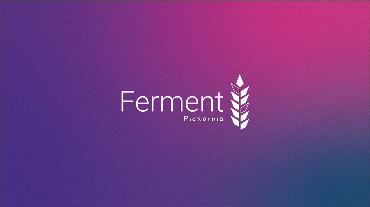 Logo piekarni 'Ferment' na gradientowym tle fioletowo-różowym. Biały, minimalistyczny napis i symbol kłosa. Estetyczny design.