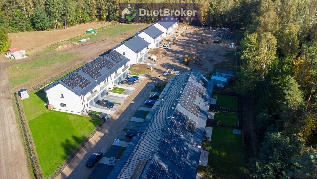 Inwestycja polegająca na budowie 18 domów w zabudowie szeregowej po 135m2 w Olsztynie przy ul. Poziomkowej