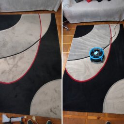 Panda Cleaner - Efekt prania dywanu w Radwanicach: widoczna różnica przed i po czyszczeniu, z użyciem profesjonalnego sprzętu do suszenia. Dywan z geometrycznym wzorem.