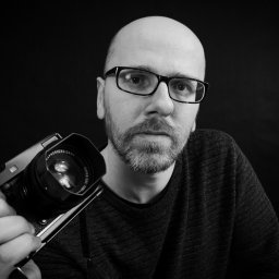 PixelStudio MICHAŁ BUKSA - Grafik Gliwice