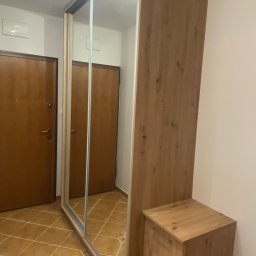 MBL Meble Na Wymiar Michał Łukasiński - Szafa z drzwiami przesuwnymi do korytarza