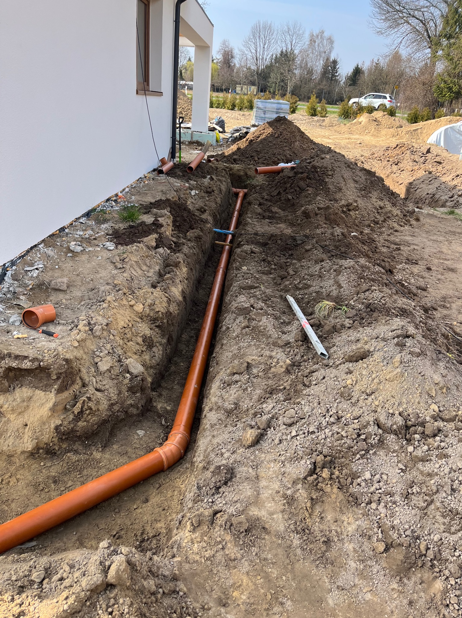 Odwodnienie plus zbiornik na deszczowke