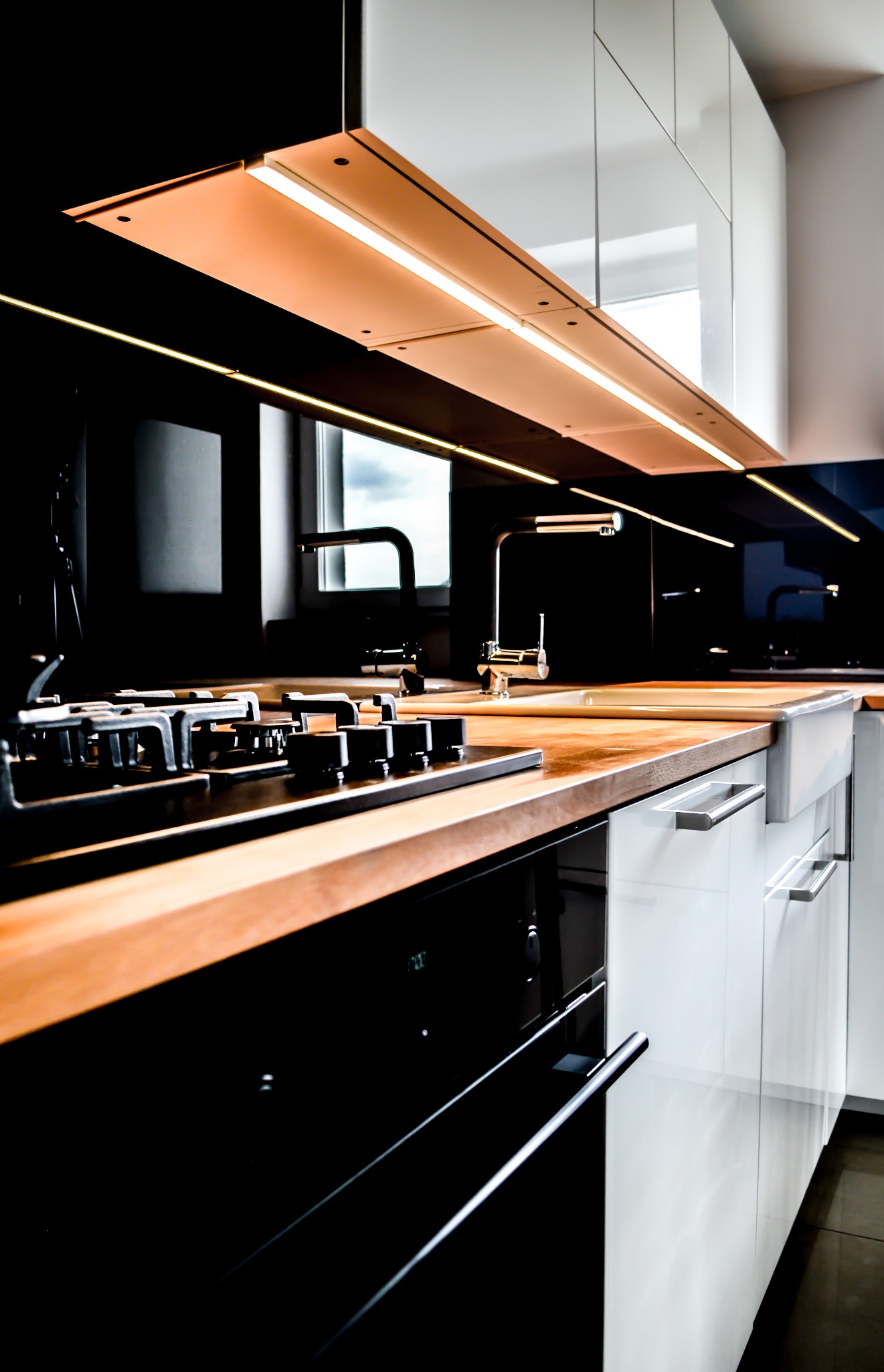 Okładzina szklana w kuchni