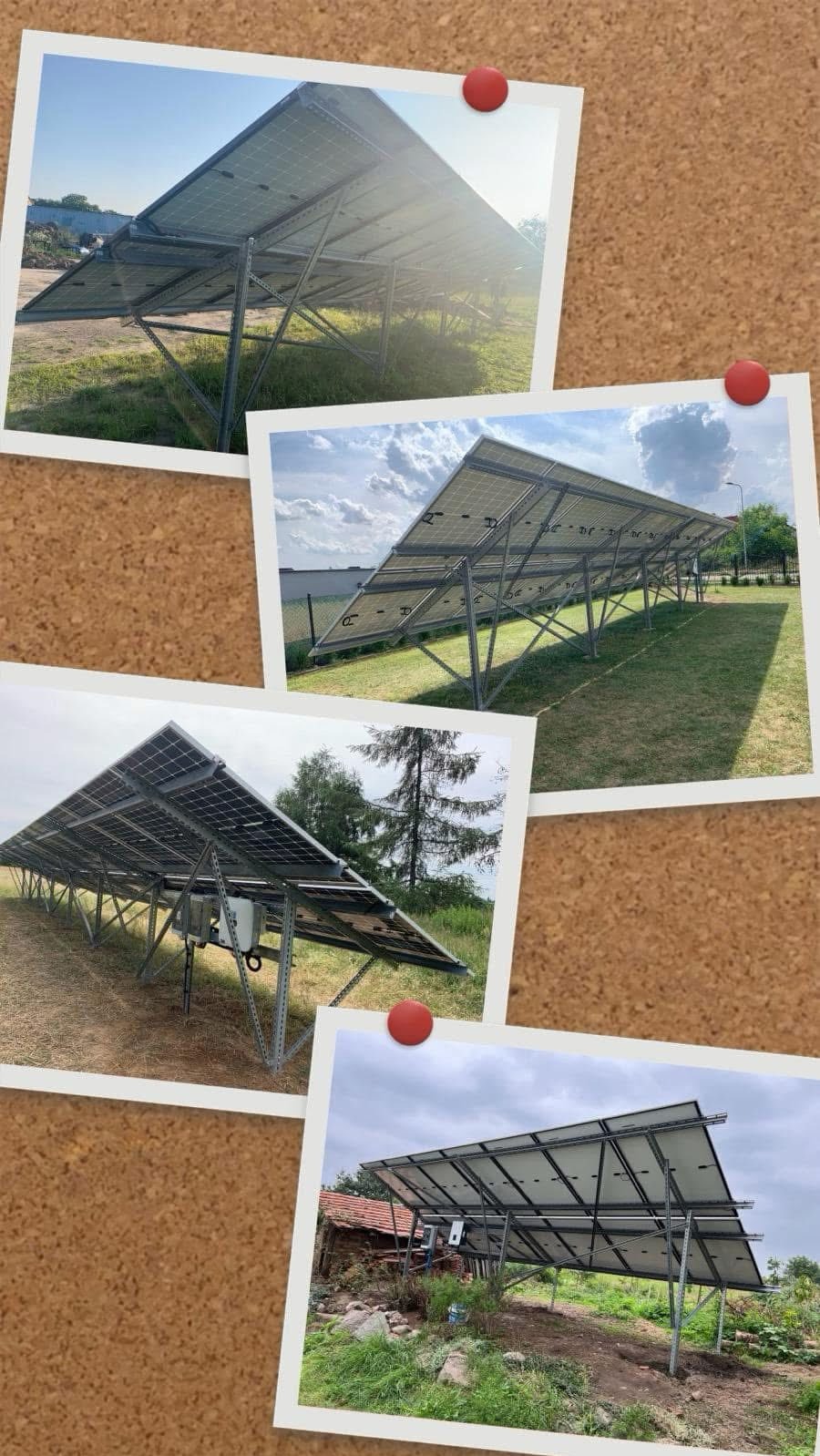 Kolaż zdjęć z instalacji fotowoltaicznej na metalowych stelażach, widok od spodu, różne ujęcia i lokalizacje. Tablica korkowa z przypiętymi zdjęciami.