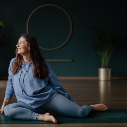 MONIKA BOLESTA SARASVATI SZKOŁA JOGI - Joga Ashtanga Wołomin