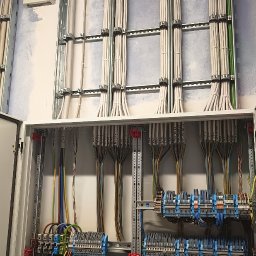 Instalacje elektryczne Dąbrówka Łubniańska 3