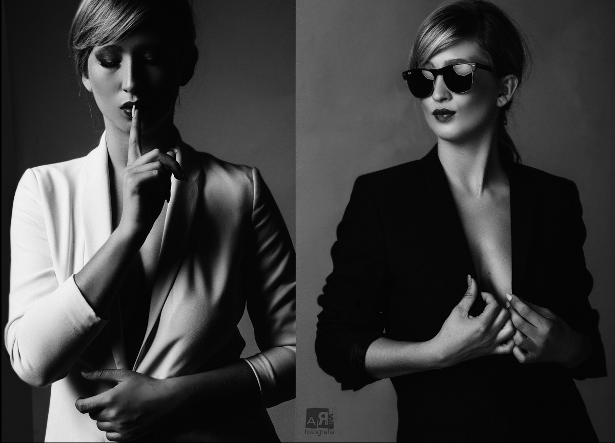 Czarno-białe, studyjne ujęcie kobiety w dwóch odsłonach: z palcem na ustach w białym żakiecie i w okularach przeciwsłonecznych w czarnym żakiecie.