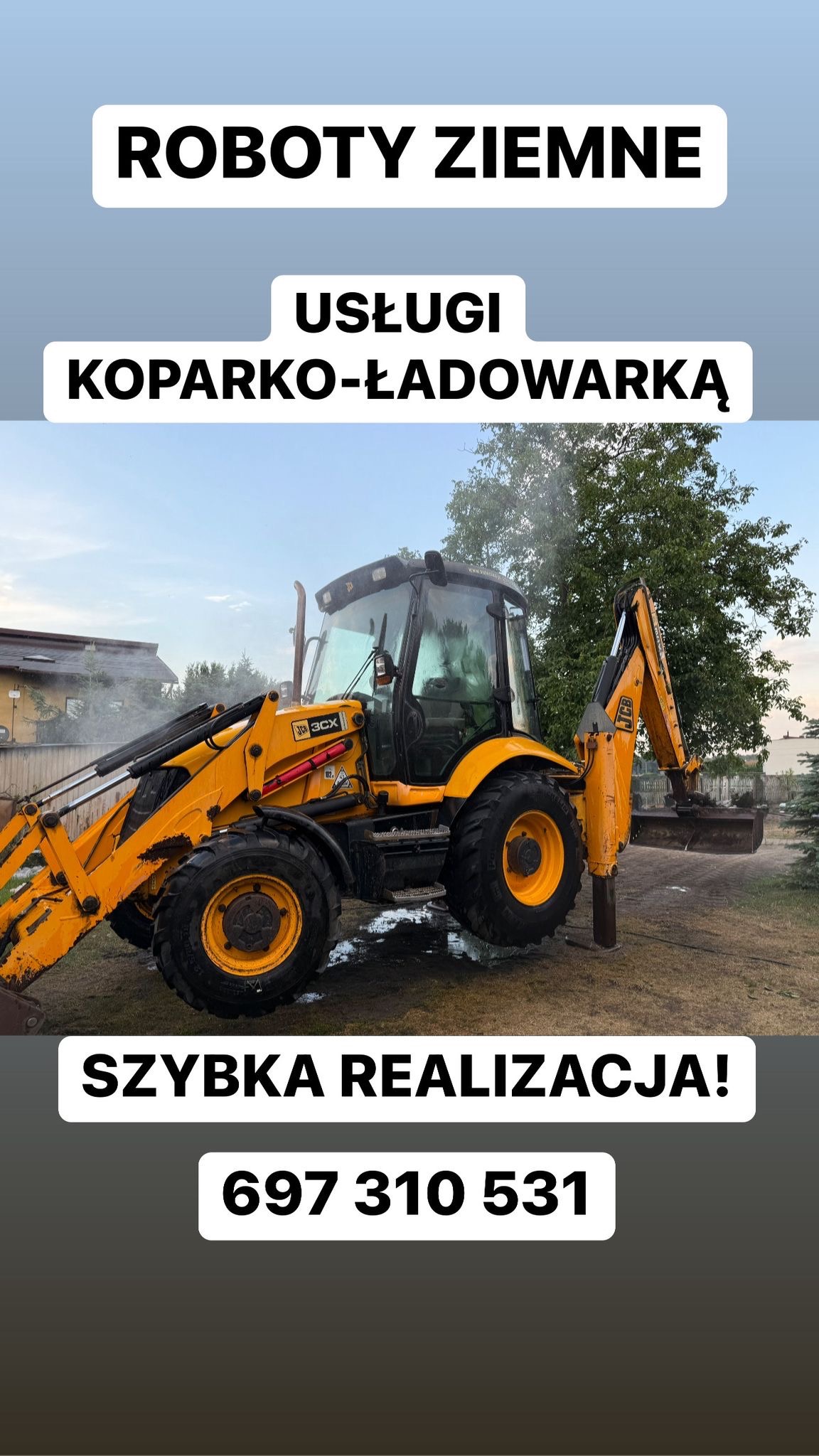 Żółta koparko-ładowarka JCB 3CX, lekko zabrudzona ziemią, prezentowana na tle zieleni. Widoczne napisy: 'Roboty ziemne', 'Usługi koparko-ładowarką' i numer telefonu.