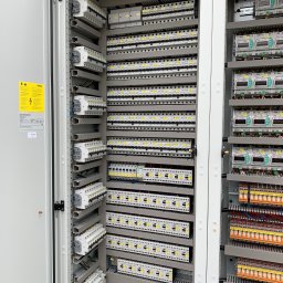 Zajmujemy tagże automatyką chłodniczą