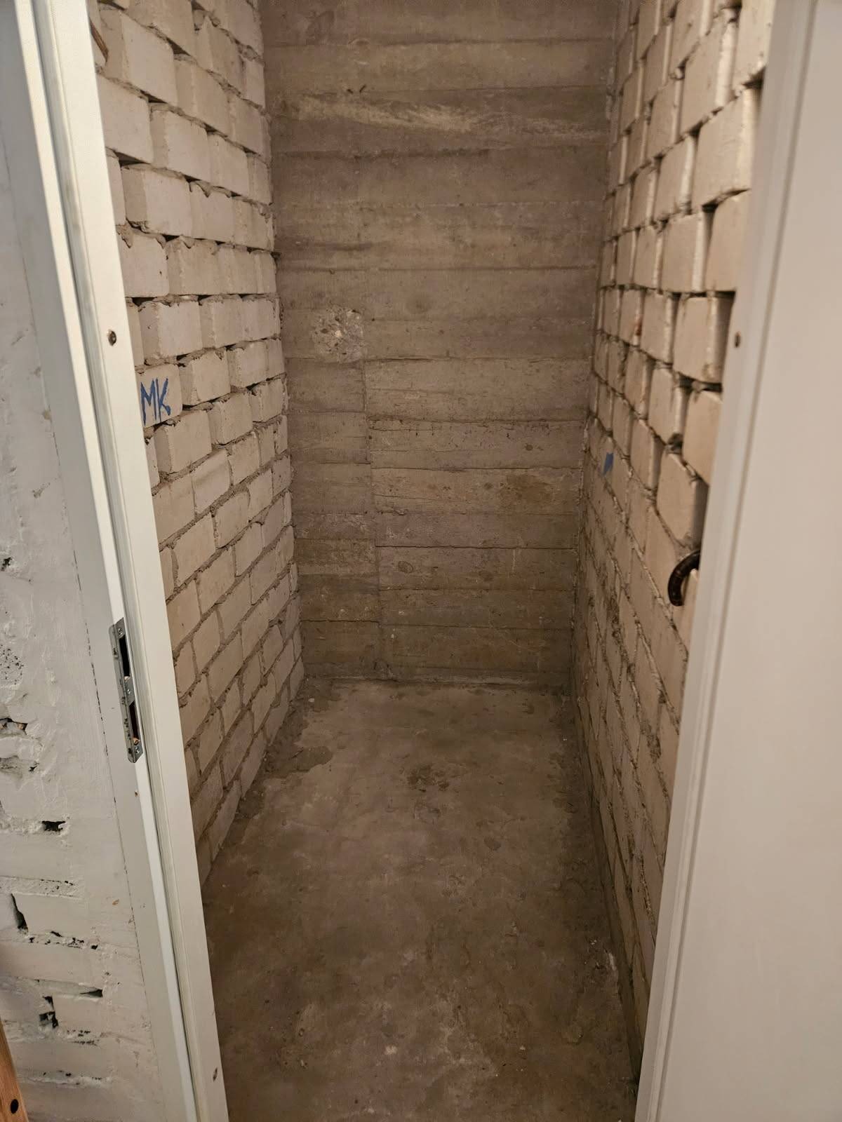 Opróżnianie piwnicy efekt Po