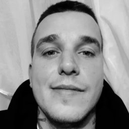 Patryk Różowski - Profesjonalny Inteligentny Dom w Szamotułach