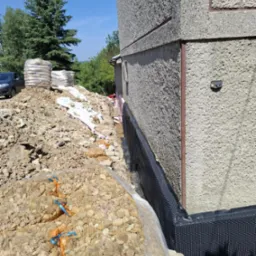 Ocieplanie/izolacja fundamentów