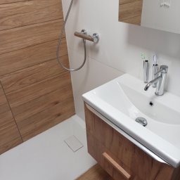 Jacek Woźny - Przebudowa łazienki - miniapartament