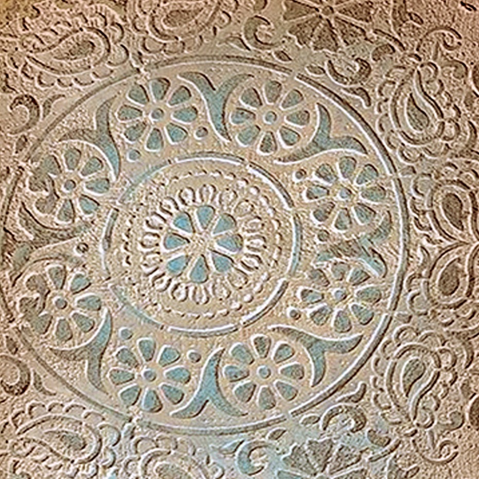 Rozeta - tynk dekoracyjny na ścianie