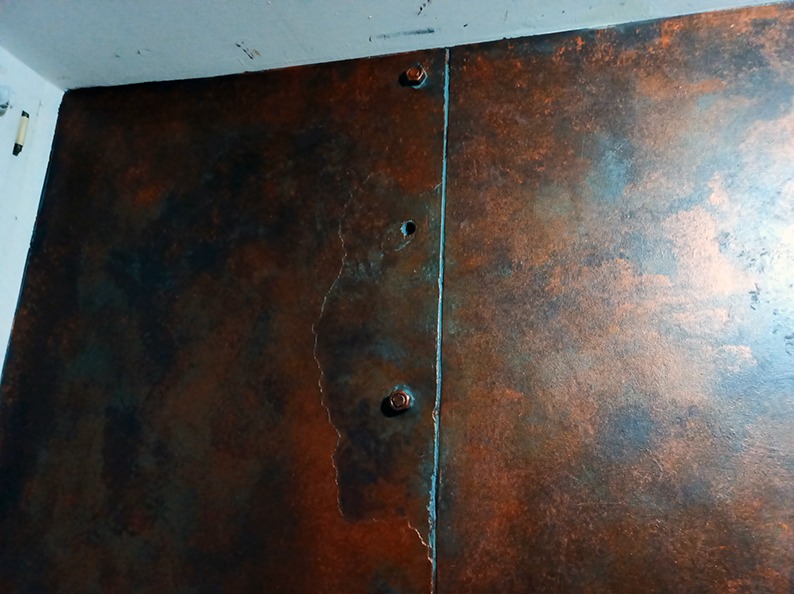 Efekt skorodowanej stali - sztukateria i tynk artystyczny