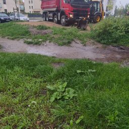 Układanie kostki brukowej Karolew 1